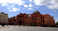 If these walls could talk - Evita's "palace" at the head of Plaza de Mayo